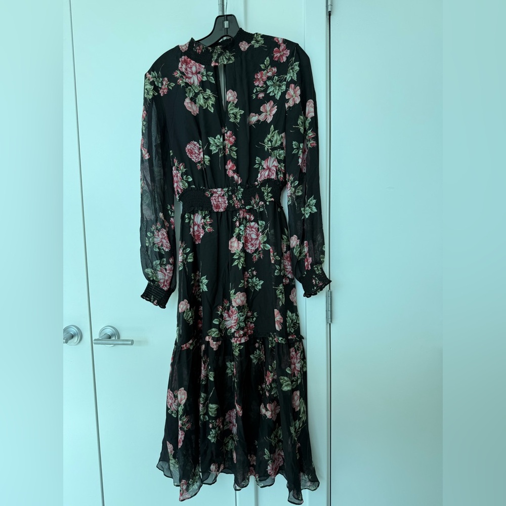 INTERMIX Black Ground Floral smocked LS Midi
